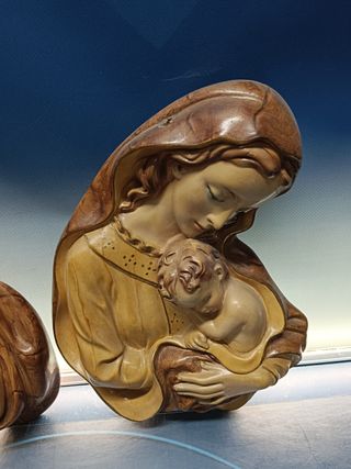 Dos figuras, virgen con niño, decoración 28 x de pared 28x20 cm y 28x28 cm