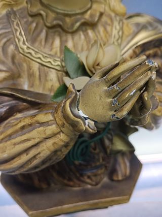 Virgen Maria, orando, escultura con relieve, alguna tara 30x16x12 cm