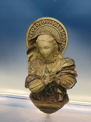 Virgen Maria, orando, escultura con relieve, alguna tara 30x16x12 cm