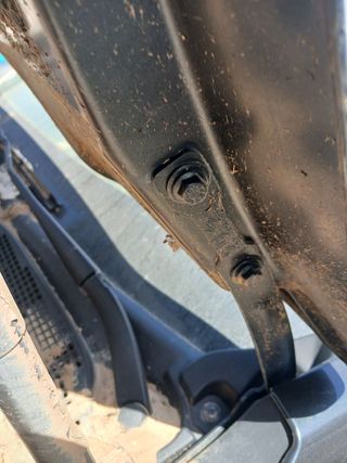 BISAGRA CAPO IZQUIERDA DACIA LODGY