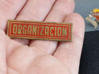 Pin, insignia “Organización”. Vintage, circa 1940.