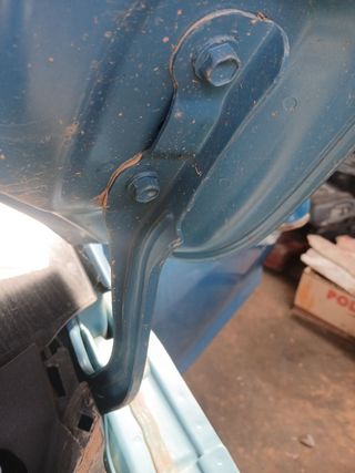 BISAGRA CAPO IZQUIERDA HYUNDAI I10 (AC3)