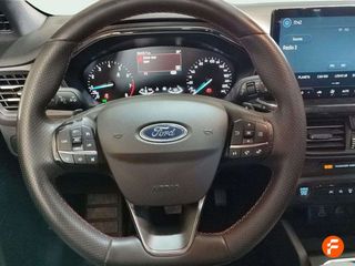 Ford Focus 1.0 Ecoboost MHEV 92kW ST-Line Auto