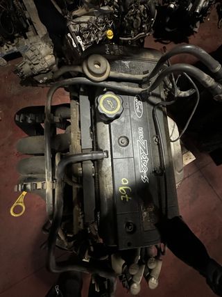 MOTOR COMPLETO FORD FOCUS BERLINA (CAK)
