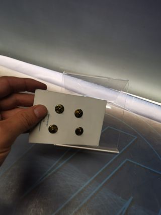 Lote pin 8 Pins del Salón Internacional del Automóvil de Barcelona. 1995 + 1997 Edición Limitada.