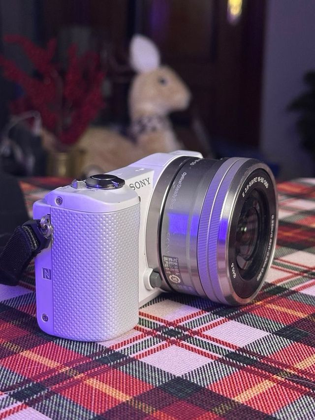 Sony a5000 Cámara Digital Blanca