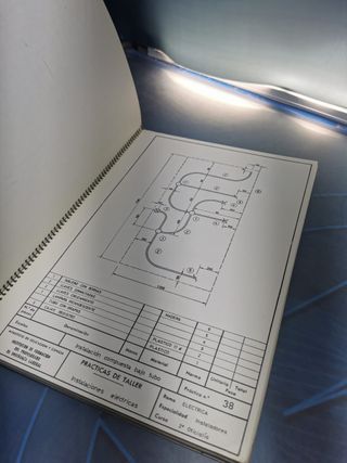 ministerio de educación y ciencia , 1968 , practicas de taller ,dictadura franquista