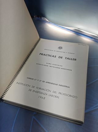 ministerio de educación y ciencia , 1968 , practicas de taller ,dictadura franquista