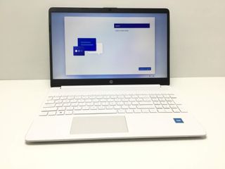 pc portatil hp 15s-fq3002ns