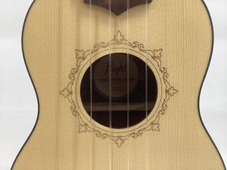 ukelele flight dus-320