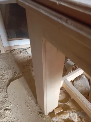 Tavolo e 6 sedie in legno di pino massello