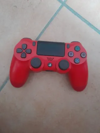 PS4 Pro Bianca + DualSense Bianco