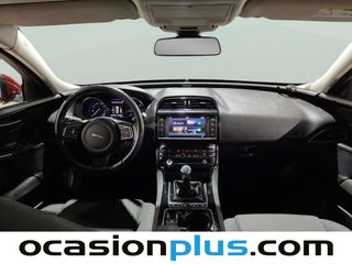 Jaguar XE 2.0 Diesel XE-Pure RWD 132 kW (180 CV)