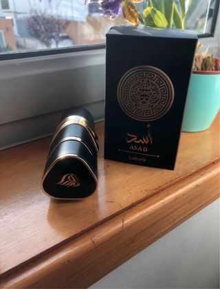 Perfume Lattafa Asad Preto Novo