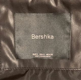 Casaco preto acolchoado novo