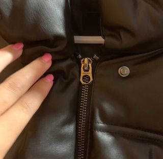 Casaco preto acolchoado novo