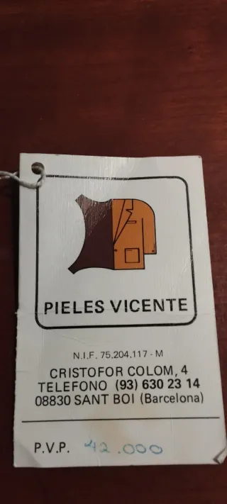 Chaquetón de piel negro