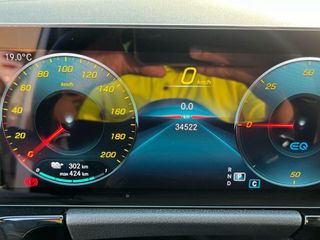 MERCEDES-BENZ EQA 250+