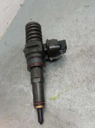Inyector volkswagen 0414720214 passat - 1.9 213846