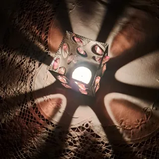 Portacandele in metallo con cristalli