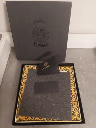 Grande piatto Versace Decorato Oro e Nero