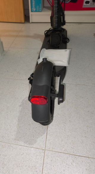 Patinete Eléctrico marca Xiaomi Scooter 4