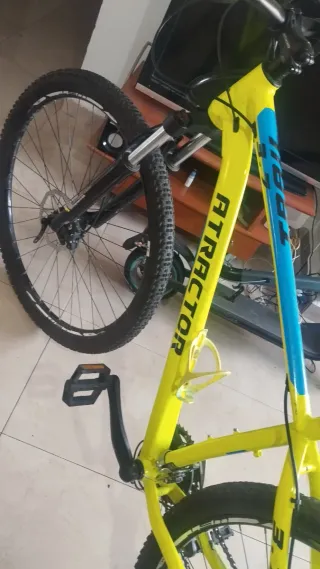 Bicicleta de Montaña Atrator 3.7 Amarilla