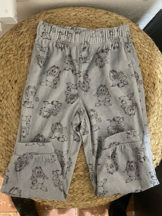 Pijama Garfield talla hasta 36 meses