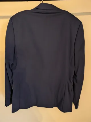 Traje de hombre azul