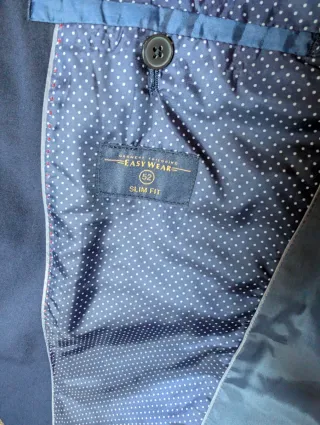 Traje de hombre azul