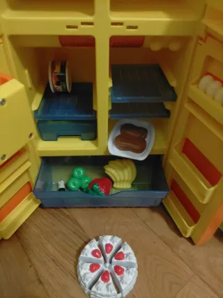 Juego de cocina: Frigorífico, lavadora y café