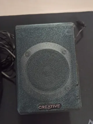 Altavoces Creative 2.1 Negros