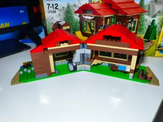 Lego Creator Cabaña en el Lago 31048