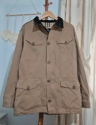 Chaqueta Harrington Burberry Beige Negra