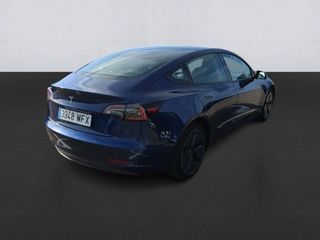 Tesla Model 3 Rwd