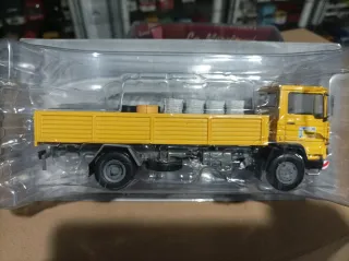 Miniatura Camión Pegaso 1121 MOPU 1:43