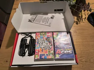 Nintendo Switch Negra y Roja