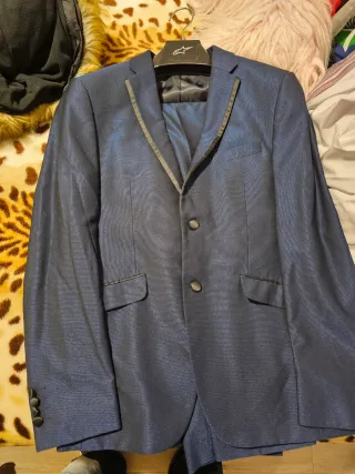 Traje de vestir Macson azul y negro