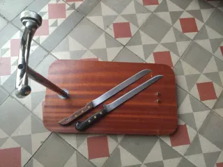 Jamonero Arainox con 2 cuchillos