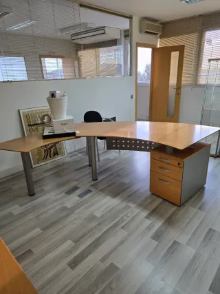 Lote Muebles Oficina por Desalojo