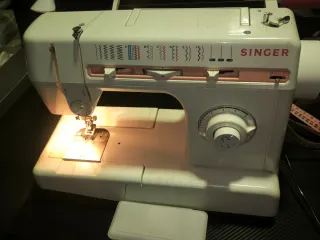 Máquina de coser Singer automática