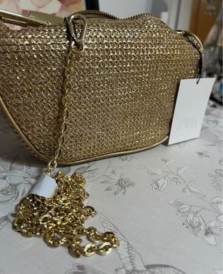 Mini bolso Zara metálico dorado