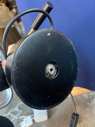 Lampada da tavolo nera e dorata