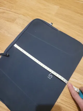 Funda portátil ISY 34x25 cm