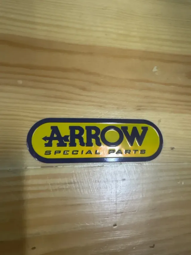 Emblema Arrow Escape!!