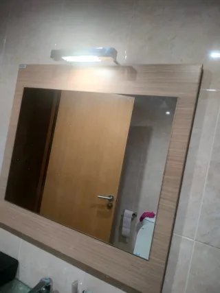 Mueble de baño cristal y madera