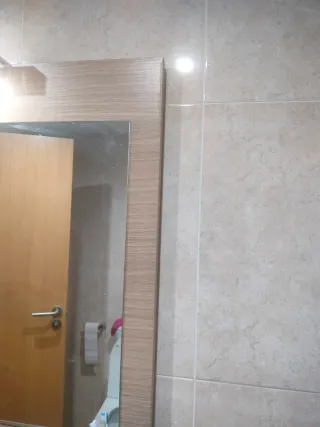 Mueble de baño cristal y madera