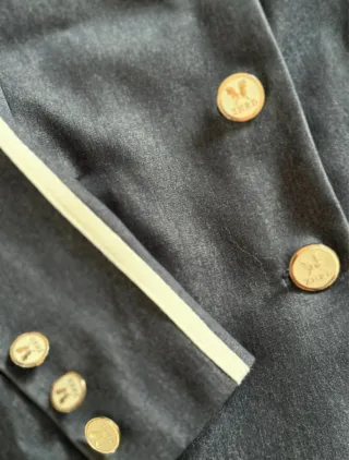 Traje de Chaqueta y Pantalón