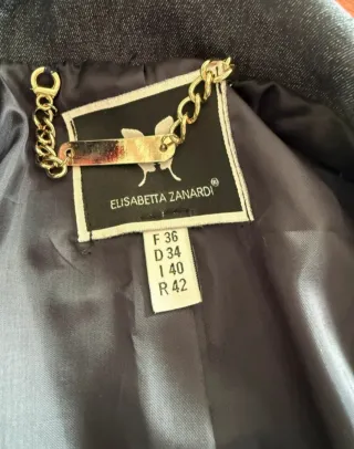 Traje de Chaqueta y Pantalón