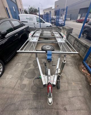 Remolque plataforma porta coches